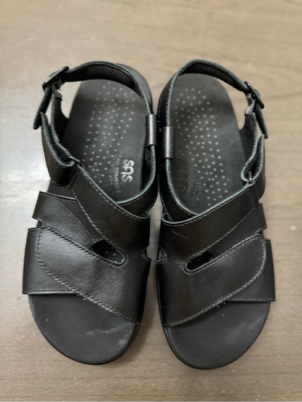 SAS Black Leather Cross-Strap Sandals - Picture 3 of 11